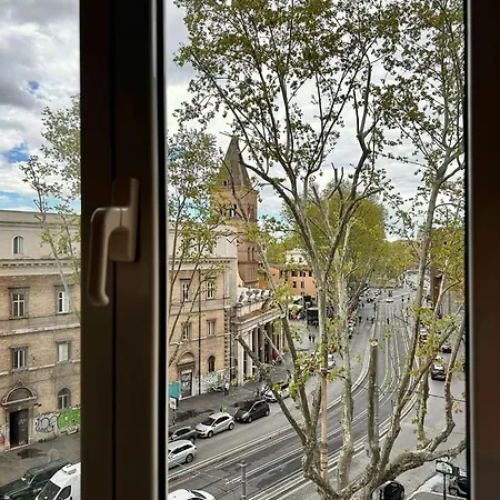La Maison Di Trastevere Apartament *